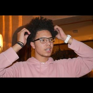 Meet your Posher, Lynden